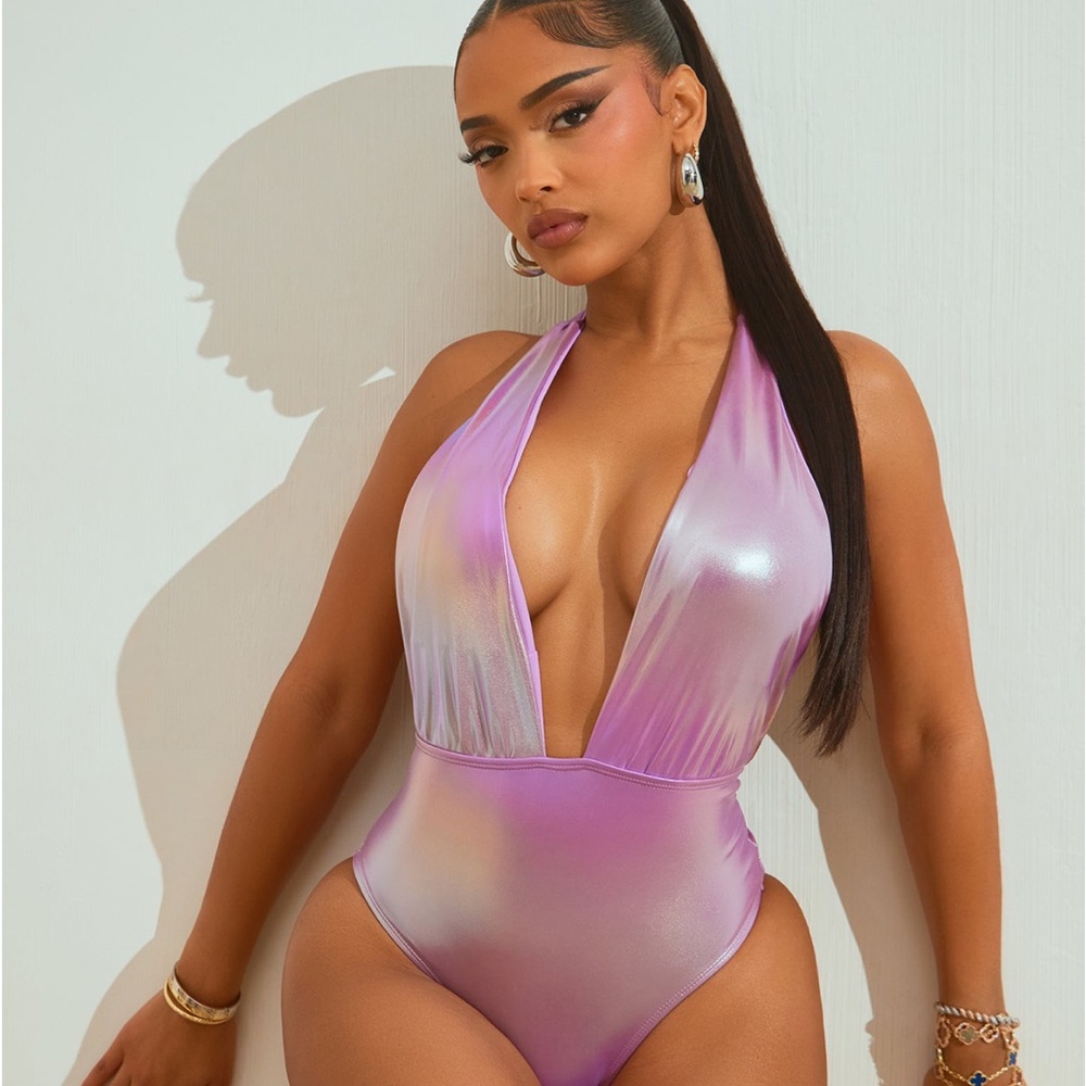 Brand new Fashion Nova bathing suit never wore ordered wrong size M